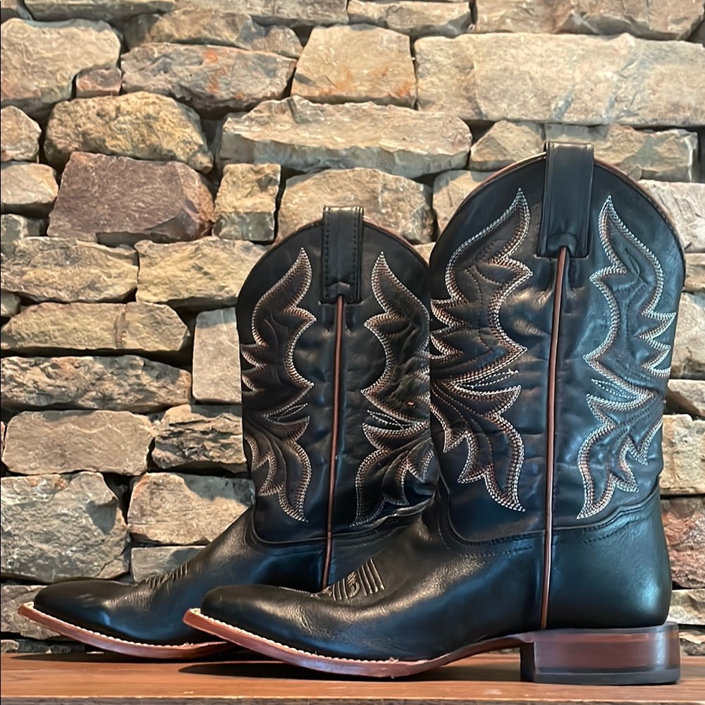 Shyanne Black Heeled Boots with Intricate Stitching